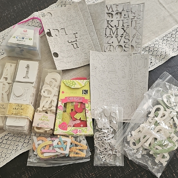 Assorted Alphabet Craft Chipboard Letters And Shapes For Scrapbooking Arts Craft - Picture 1 of 10